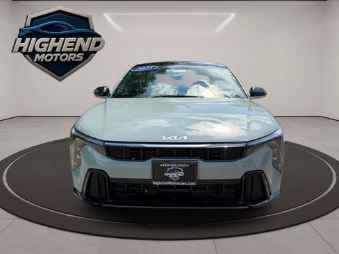 Used 2025 Kia K4 GT-Line w/ GT-Line Premium Package FWD image 9