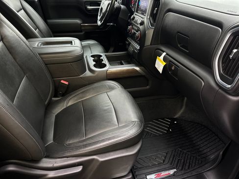 Used 2020 Chevrolet Silverado 1500 LT Trail Boss image 13