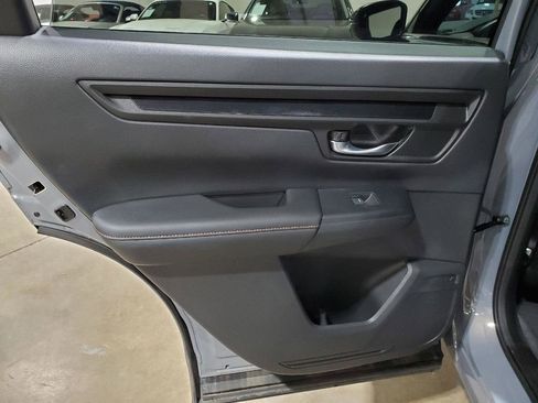 Used 2024 Honda CR-V Sport image 25