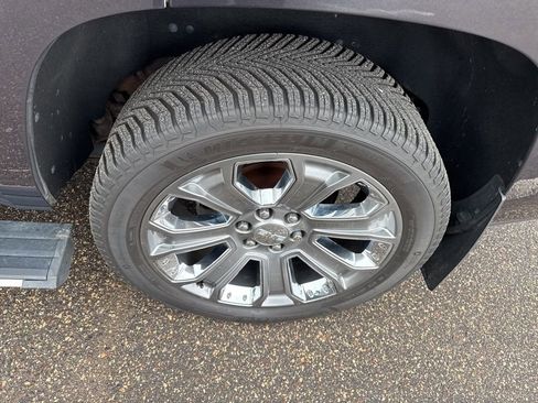 Used 2016 GMC Yukon Denali w/ Open Road Package image 7