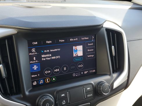 Used 2022 GMC Terrain SLT w/ Infotainment Package II image 26