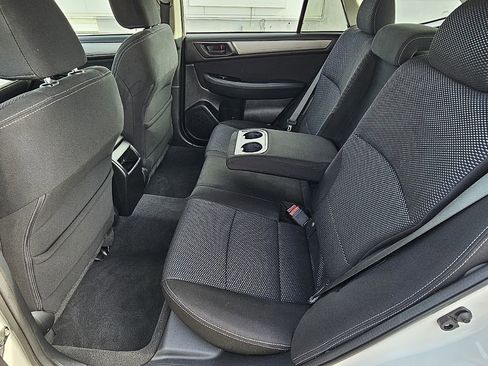 Used 2019 Subaru Outback 2.5i image 20