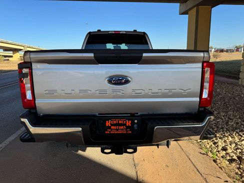 Used 2024 Ford F350 XLT w/ FX4 Off-Road Package image 4