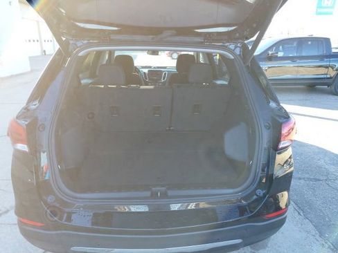Used 2024 Chevrolet Equinox LT image 33