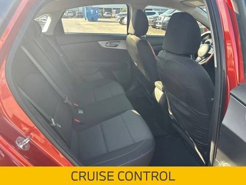Used 2022 Kia Forte LXS w/ LXS Technology Package FWD image 14