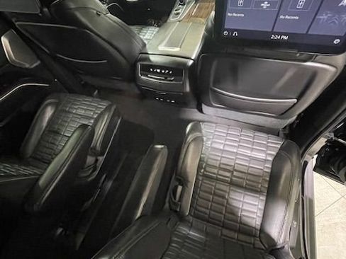 Used 2021 Cadillac Escalade Sport Platinum image 40