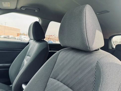 Used 2021 Kia Seltos LX image 10