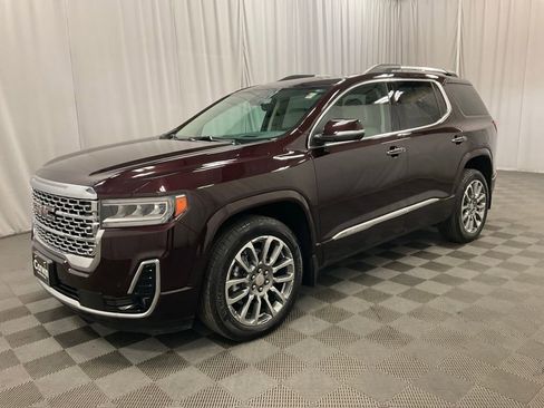 Used 2021 GMC Acadia Denali w/ Denali Technology Package image 5