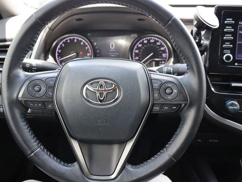 Used 2021 Toyota Camry SE w/ Convenience Package AWD/4WD image 6