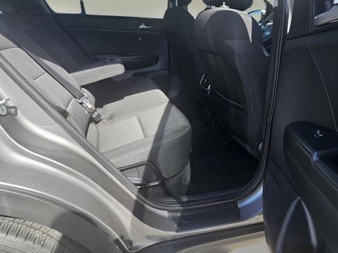 Used 2017 Kia Sportage LX FWD image 22