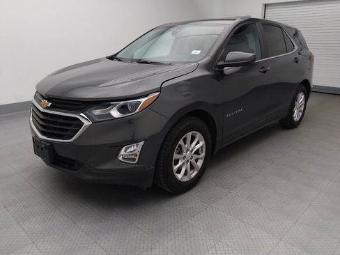 Used 2021 Chevrolet Equinox LT FWD image 2