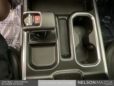 Used 2022 Chevrolet Silverado 1500 LTZ image 36