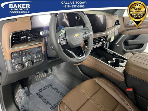 New 2026 Chevrolet Suburban High Country AWD/4WD image 23
