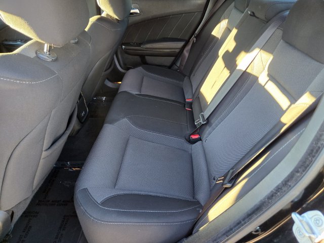 Used 2022 Dodge Charger SXT w/ Blacktop Package RWD image 15