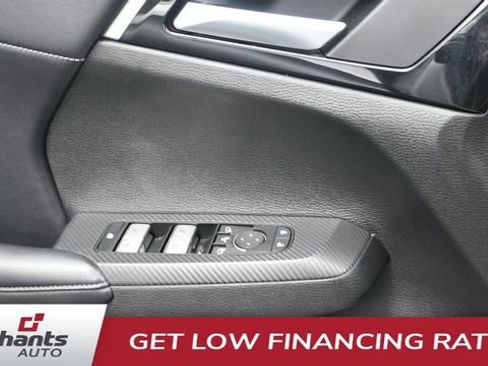 Used 2024 Mitsubishi Outlander SE AWD/4WD image 22