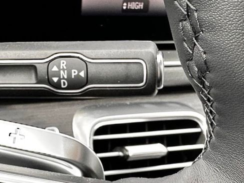 Certified 2025 Mercedes-Benz GLE 350 4MATIC image 18