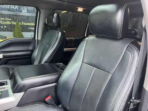 Used 2018 Ford F150 Lariat w/ Equipment Group 502A Luxury image 24