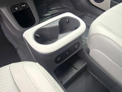 Used 2023 Hyundai Ioniq 5 SEL image 23