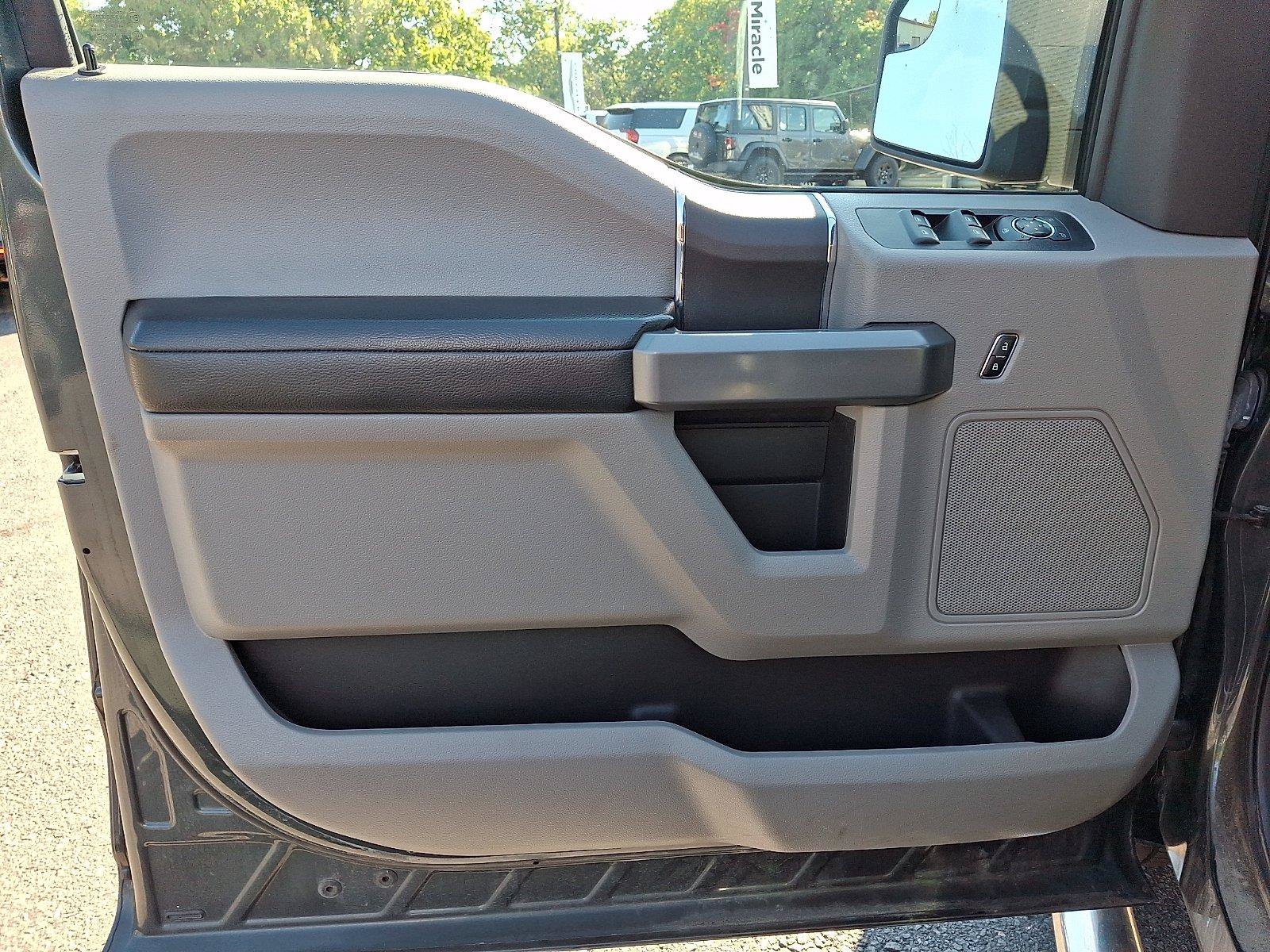 Used 2018 Ford F150 XLT AWD/4WD image 13