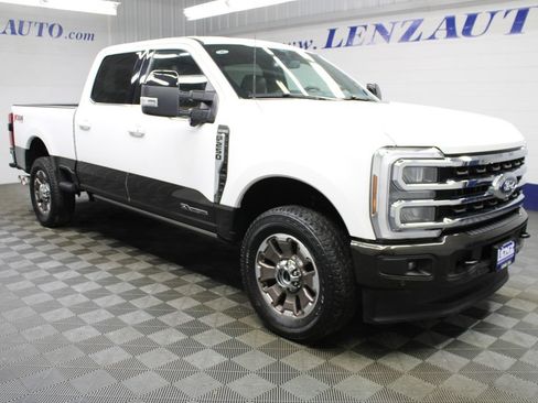 Used 2025 Ford F250 King Ranch AWD/4WD image 3