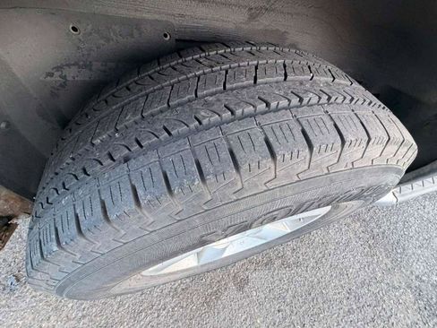 Used 2004 Nissan Armada SE image 15