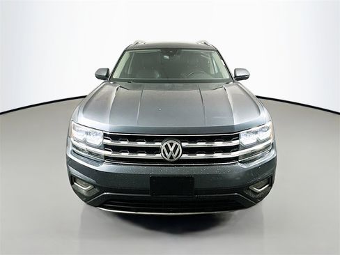 Used 2019 Volkswagen Atlas SEL Premium image 2