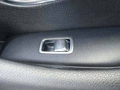 Used 2019 Mercedes-Benz E 450 4MATIC Sedan w/ Premium Package image 51