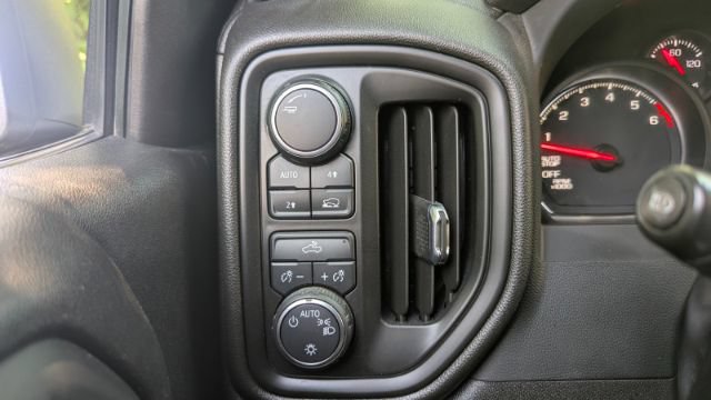 Used 2023 Chevrolet Silverado 1500 W/T w/ WT Value Package AWD/4WD image 26