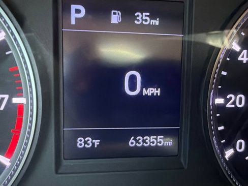 Used 2020 Hyundai Santa Fe SE AWD/4WD image 15