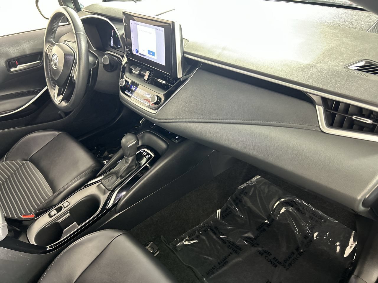 Used 2024 Toyota Corolla XSE FWD image 28