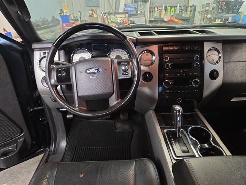 Used 2012 Ford Expedition Limited image 15