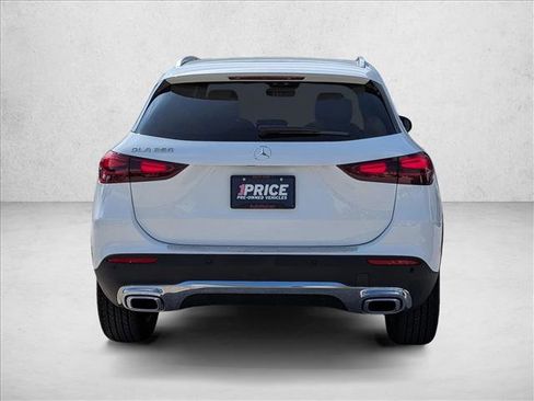 New 2026 Mercedes-Benz GLA 250 image 8