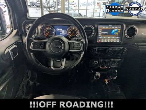 Used 2022 Jeep Gladiator Overland w/ Trailer Tow Package image 23