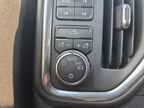 Used 2019 Chevrolet Silverado 1500 LT w/ All-Star Edition AWD/4WD image 26