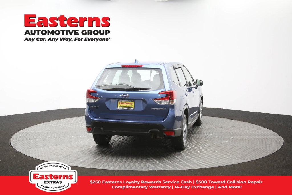 Used 2023 Subaru Forester AWD/4WD image 39