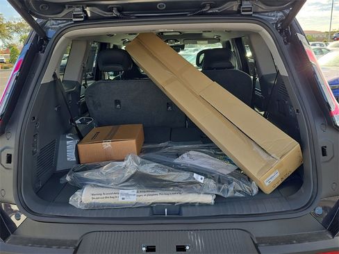 New 2026 Kia EV9 Wind image 10