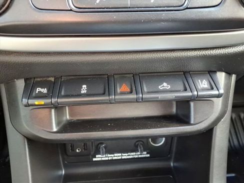 Used 2022 Chevrolet Colorado LT w/ Fleet Safety Package RWD image 22