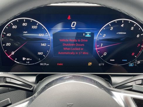 New 2025 Mercedes-Benz GLC 300 4MATIC image 16