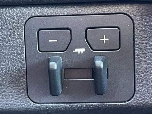 Used 2023 Toyota Tundra SR5 image 22