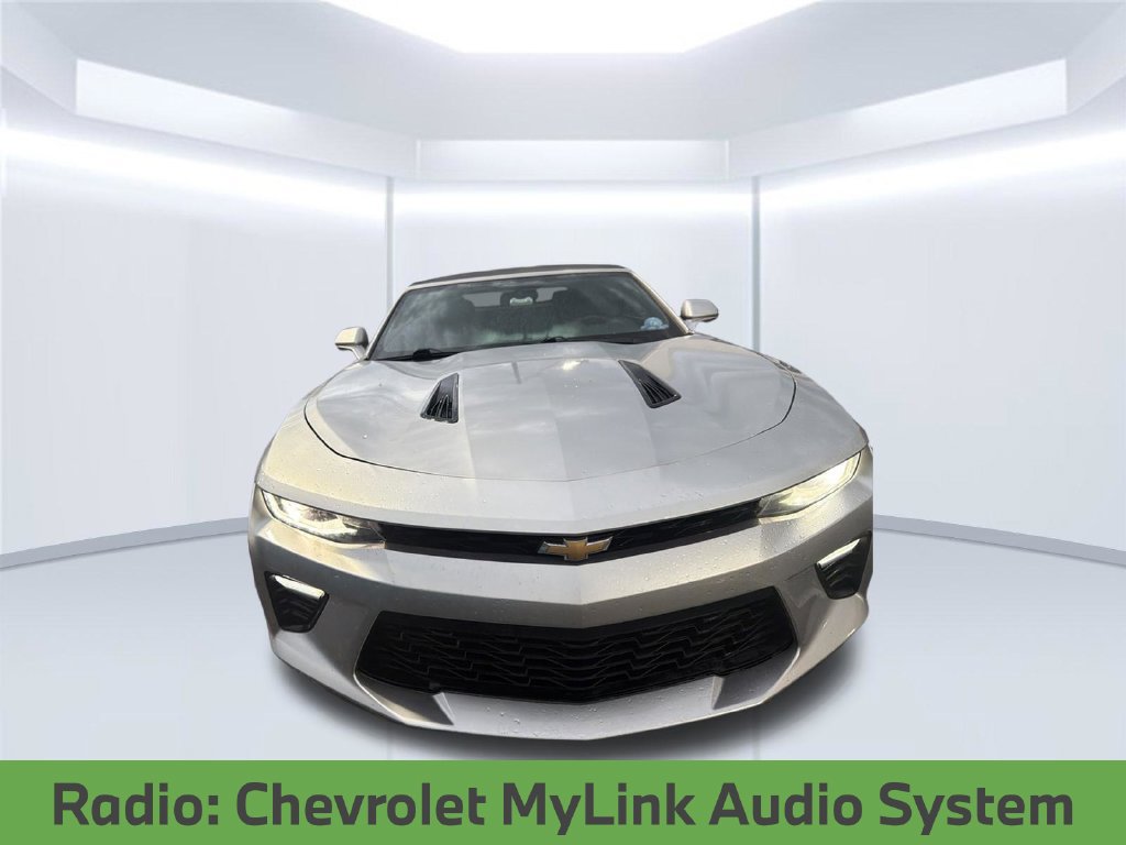 Used 2017 Chevrolet Camaro SS RWD image 4