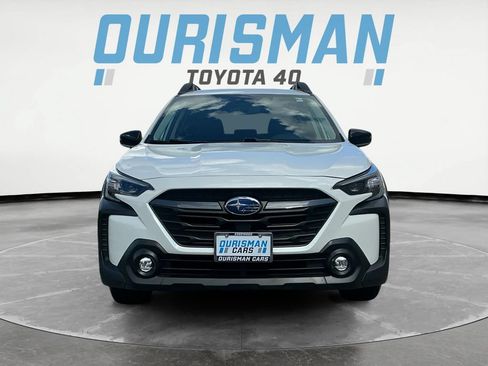 Used 2025 Subaru Outback Premium w/ Popular Package #1A AWD/4WD image 2