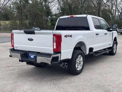 Used 2026 Ford F250 XLT image 3