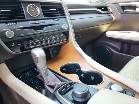 Used 2016 Lexus RX 350 AWD w/ Premium Package image 18