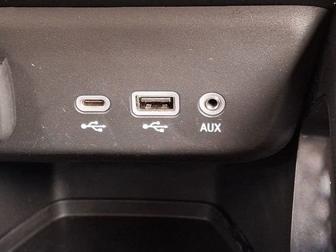 Certified 2023 Chevrolet TrailBlazer RS FWD image 26
