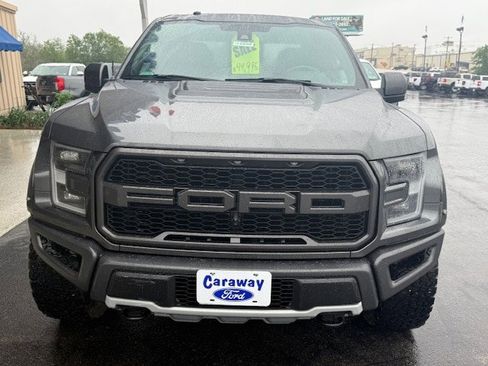 Used 2018 Ford F150 Raptor w/ Equipment Group 802A Luxury AWD/4WD image 2