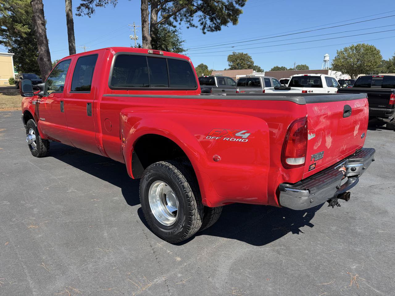 Used 2003 Ford F350 Lariat AWD/4WD image 2