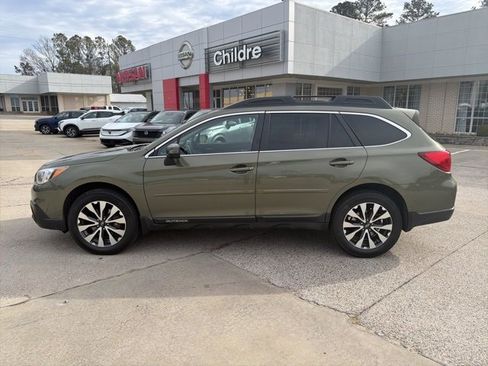 Used 2017 Subaru Outback 2.5i Limited image 1