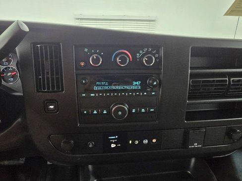 Used 2024 Chevrolet Express 2500 w/ Driver Convenience Package RWD image 19