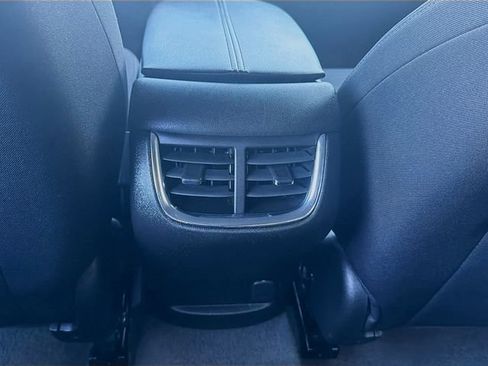 Used 2025 Chevrolet Malibu LT FWD image 20