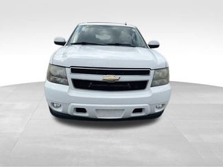 Used 2009 Chevrolet Suburban LT RWD video 2